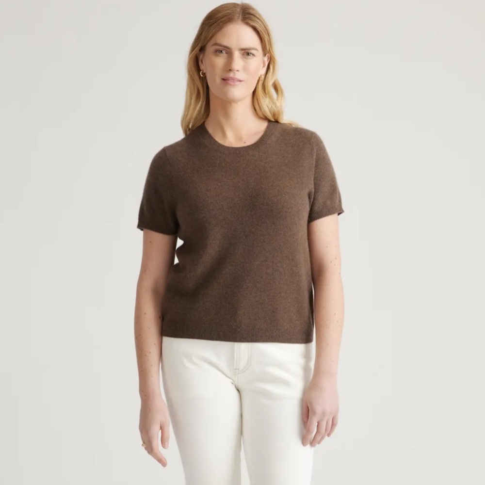 Quince Mongolian Cashmere Tee size Small